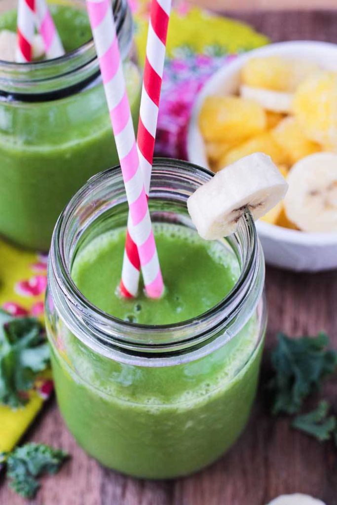 Green smoothies are the perfect sweet vegan wisdom teeth removal food