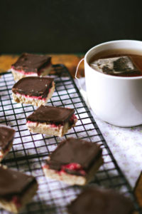 chocolate raspberry no bake coconut bars