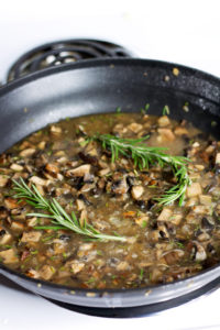 simmering homemade vegan mushroom gravy recipe
