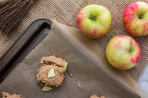 apple cinnamon scones dough scooped
