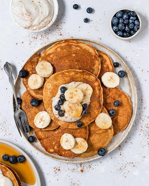 who knew pancakes would be included in this vegan vitamix recipe roundup